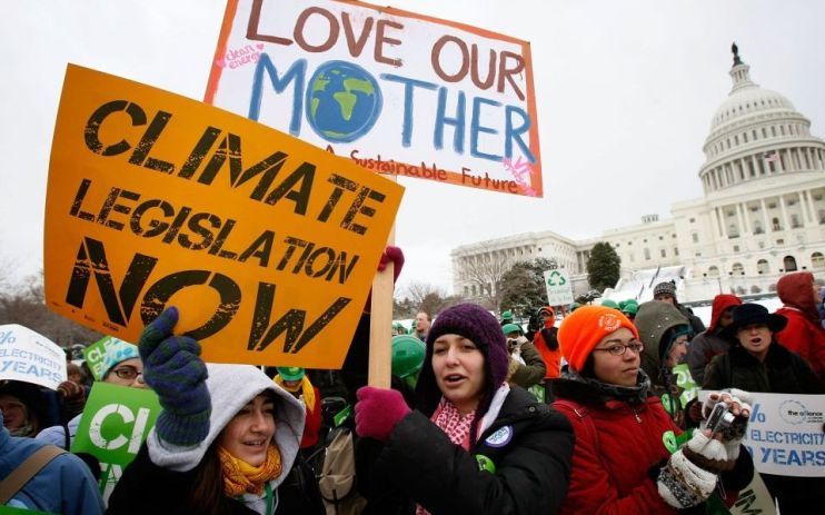 Pension schemes slammed for thin climate change policies