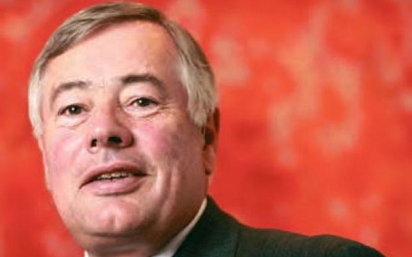 Ex-Heathrow chair Sir Nigel Rudd said IATA chief Willie Walsh had an "obsession" with cost cutting