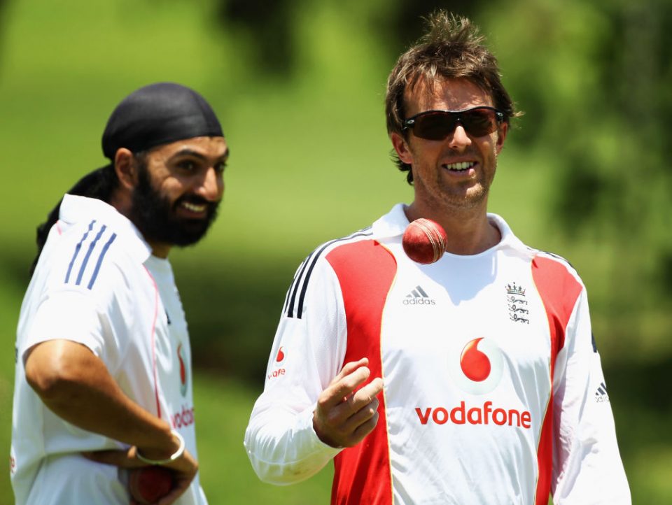 JOHANNESBURG, SOUTH AFRICA - JANUARY 11: Graeme Swann of England shares a joke with Monty Panesar during an England nets session at The Wanderers Cricket Ground on January 11, 2010 in Johannesburg, South Africa. (Photo by Paul Gilham/Getty Images)