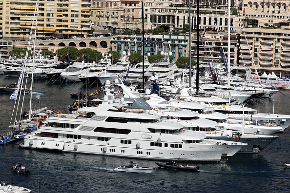 Fall in super-rich ‘non-doms’ sees tax receipts fall