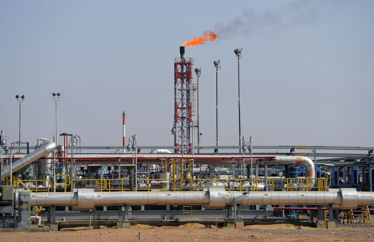 Oil prices soar ahead of Opec meeting