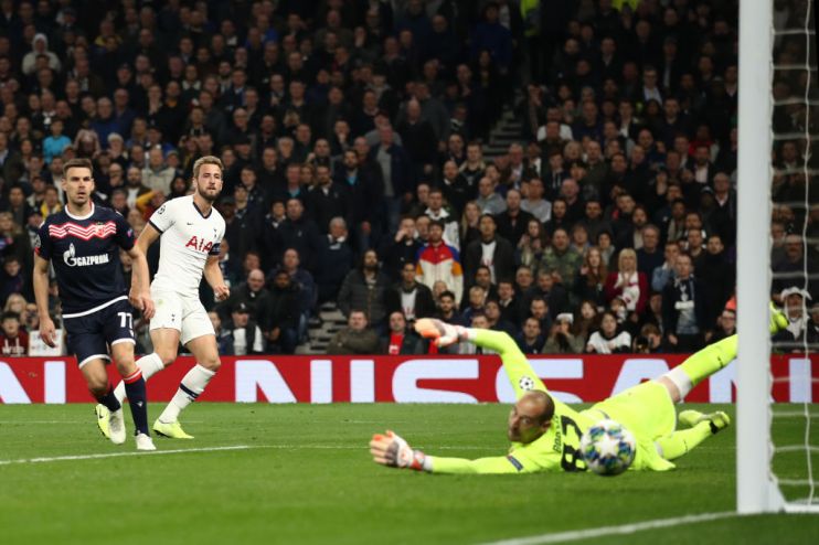 LONDON, ENGLAND - OCTOBER 22: Harry Kane of Tottenham Hotspur scores his team's fifth goal during the UEFA Champions League group B match between Tottenham Hotspur and Crvena Zvezda at Tottenham Hotspur Stadium on October 22, 2019 in London, United Kingdom. (Photo by Bryn Lennon/Getty Images)