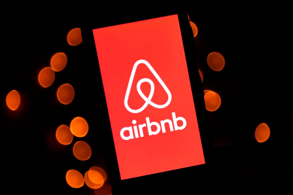 Airbnb reportedly paid an Australian tourist $7m after she was raped by someone who gained a copy of keys to a rental apartment, in exchange for keeping quiet on who was to blame. 