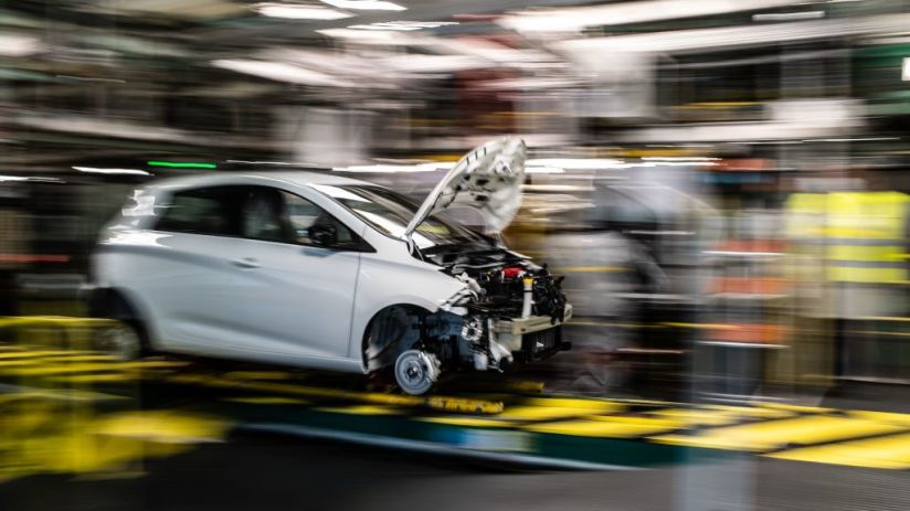 Nissan may shift the manufacturing of two Renault SUV models from Barcelona to its Sunderland plant