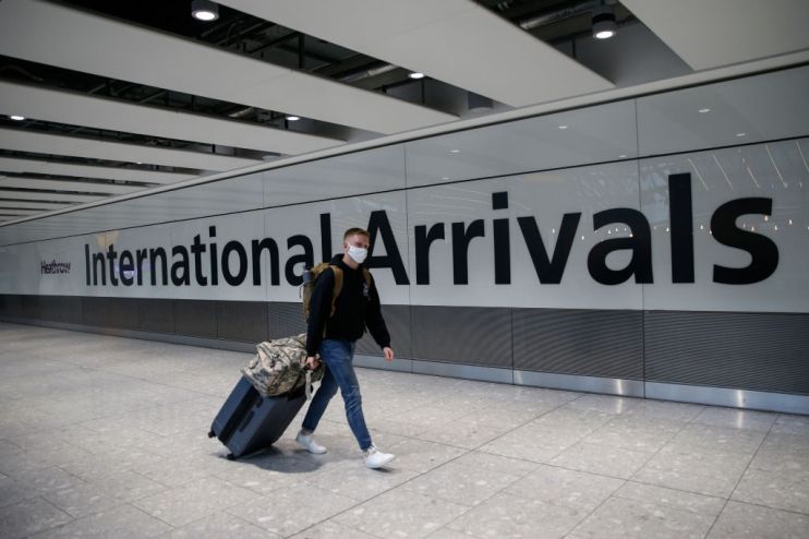 The bosses of the UK’s largest airlines have called on the government to implement an airport testing regime by the end of the month