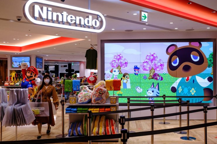 JAPAN-COMPUTERS-GAMES-NINTENDO