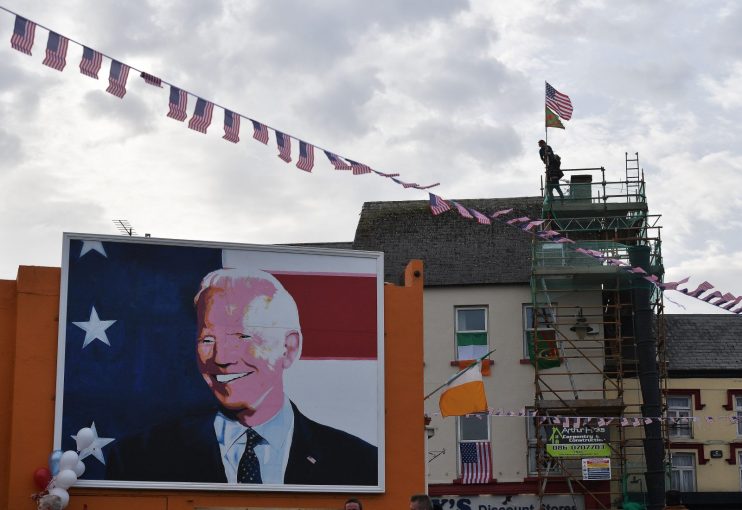 The aviation industry is facing a race against time to set up a travel corridor between London and New York amid fears that President-elect Joe Biden will favour an air link with Dublin instead.