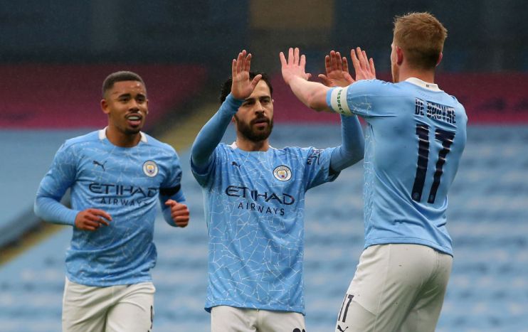 Gabriel Jesus, Bernardo Silva and Kevin De Bruyne of Manchester City
