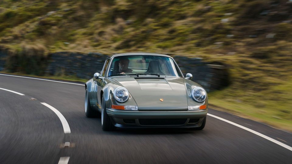 Porsche 911 by Theon Design