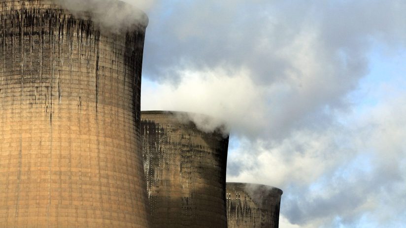 Householders Welcome Lower Energy Prices As Profits Fall