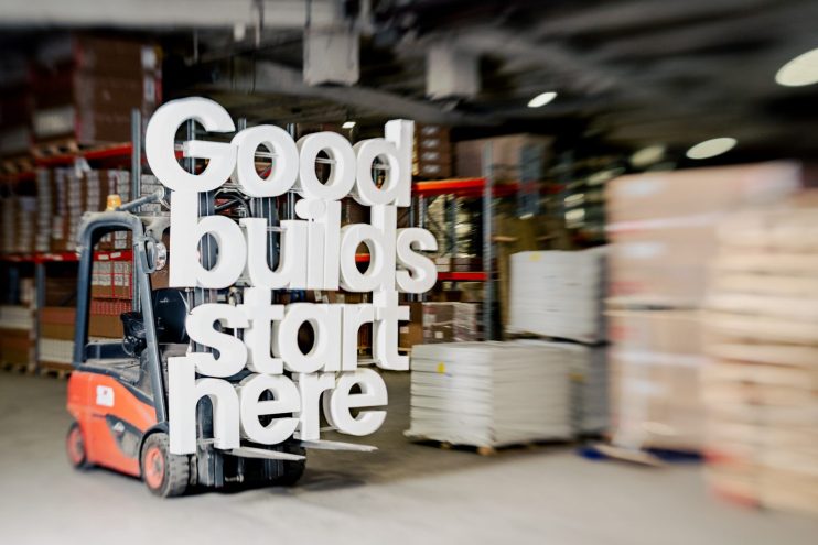 Online-only building materials firm CMO is set to list on London's AIM market next month, the company announced this morning.
