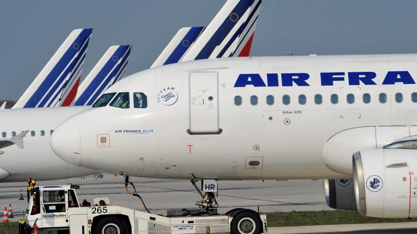 French Airports Disrupted By Volcanic Ash Cloud