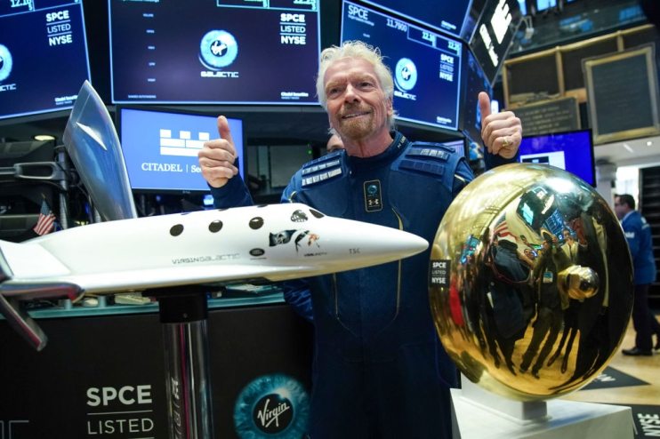 Sir Richard Branson has sold $300m worth of shares in Virgin Galactic, a regulatory filing showed, with the proceeds earmarked to help support the billionaire's other ventures.