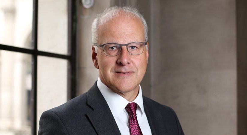 Charles Randell, the former FCA chair, has publicly backed Labour