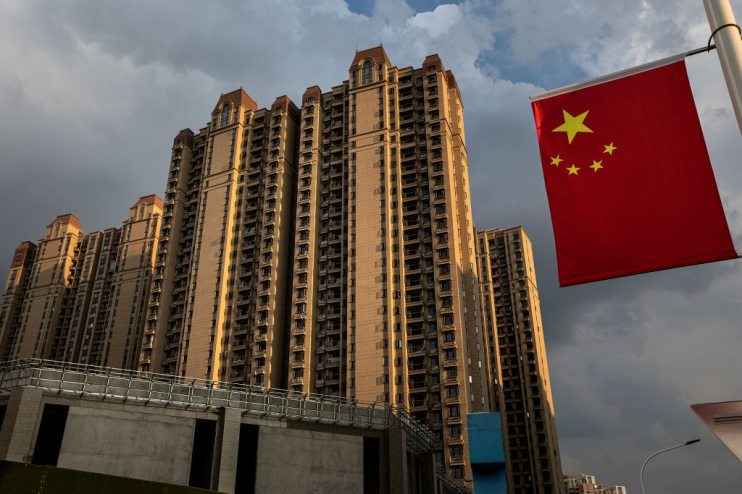 Daily Life In China's Evergrande Community