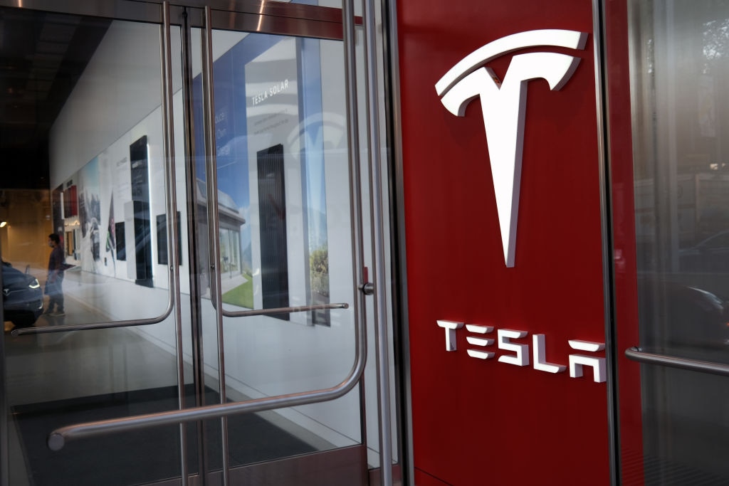 Tesla  (Getty images)