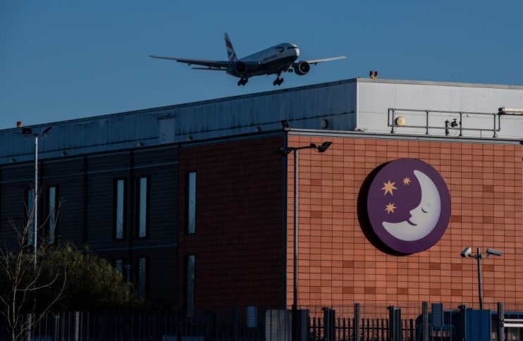 UK Considers Mandatory Hotel Quarantines For Arriving Travelers