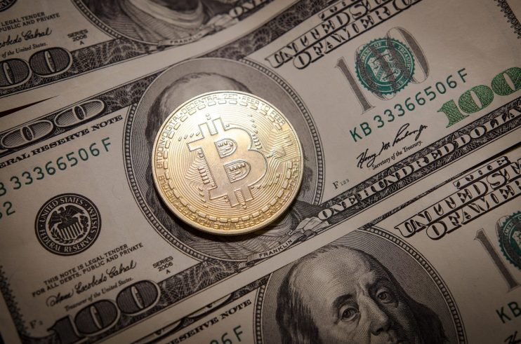 Data from CryptoCompare shows that the price of Bitcoin opened last week above $47,000 and moved sharply upward to surpass $56,000