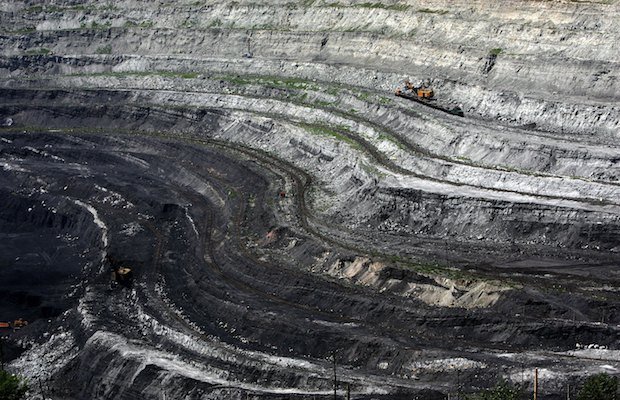 Coal prices suffered a downturn in 2023 at the hands of a milder-than-expected climate and high gas reserves