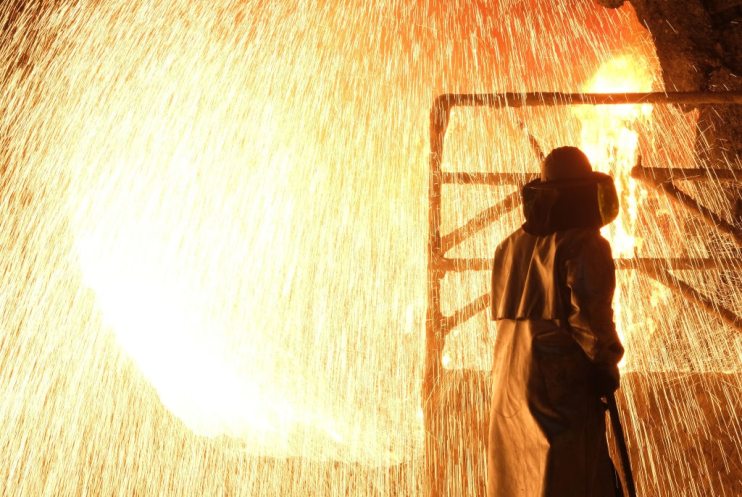 British Steel has unveiled £1.25bn plans to upgrade its furnaces, but unions fear job losses