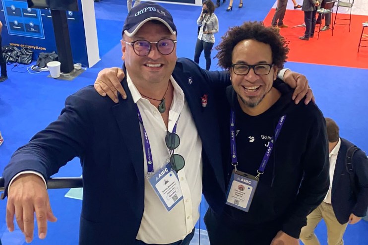 Mobile fintech pioneers Tingo and blockchain oracle network Cudos have just announced a massive partnership as a mission to tackle poverty through monetising mobile phone applications.
