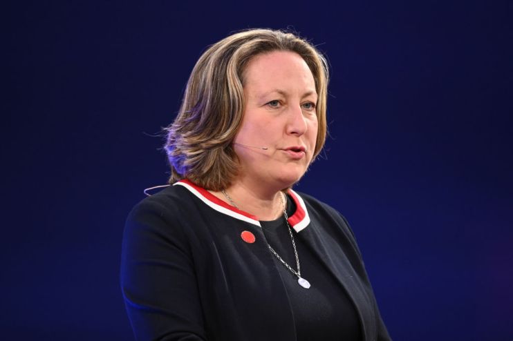 UK Hosts First Global Investment Summit
