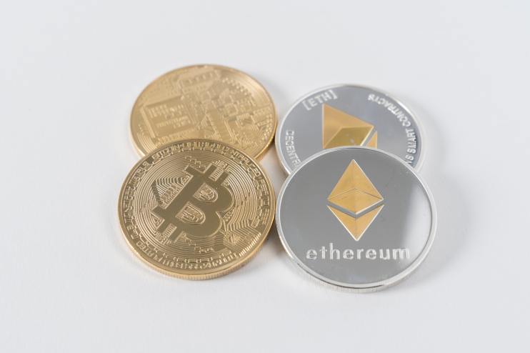ata from CryptoCompare shows that the price of Bitcoin initially moved up last week from $57,000 to test the $60,000 mark before plunging.