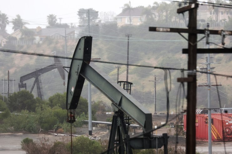Oil Prices Drop Over Demand Concerns As China Imposes Covid Lockdowns