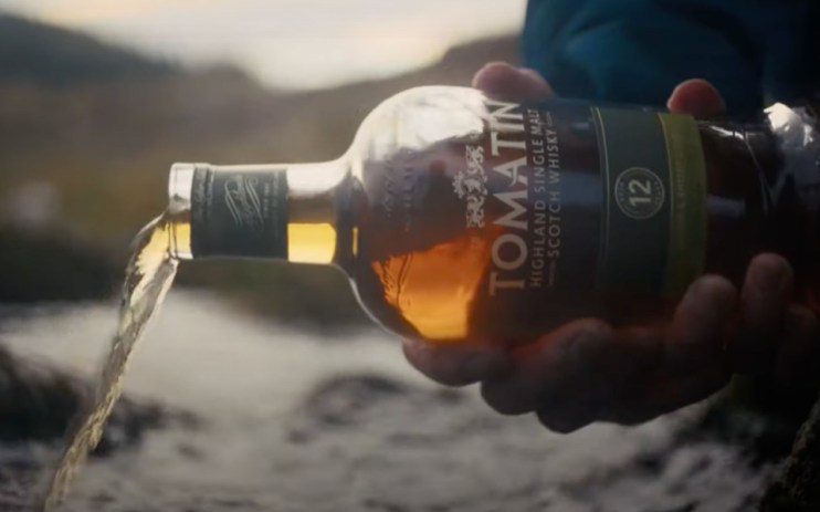 The owner of The Scotch Malt Whisky Society (SMWS) has issued a profit warning as it is hit by slow demand in China.