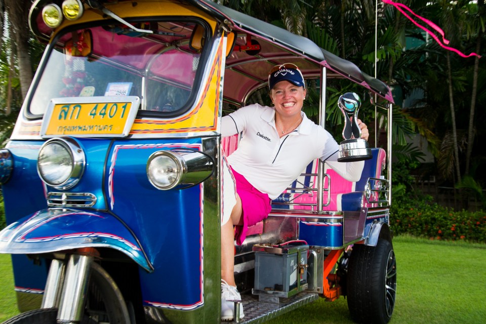 Manon de Roey won the individual competition at the Bangkok leg of the Aramco Team Series after shooting a final round of 66