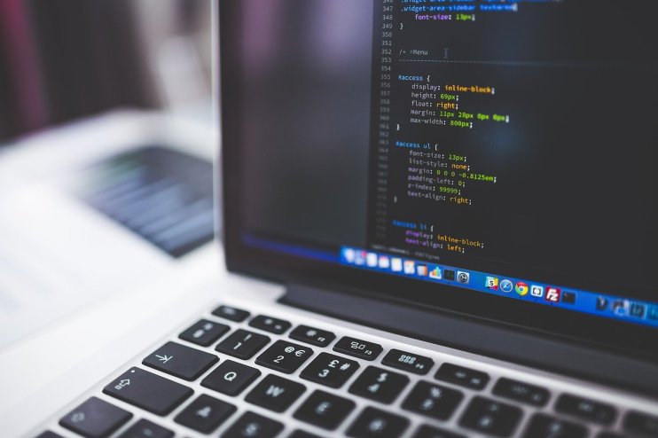 Eben Upton, the co-founder of Raspberry Pi, is exploring a potential London stock market flotation that could value the company at over £409m.