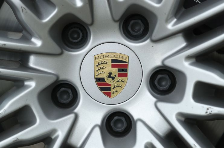 Porsche's IPO will go ahead pending "severe geopolitical problems"