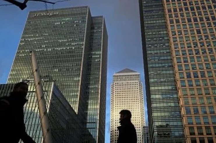 RationalFX, founded and owned by Rajesh Agrawal, the former deputy mayor of London for business, was hit by the volatility of the pandemic