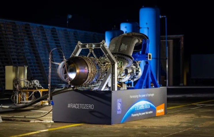 Rolls-Royce and Easyjet have announced the first successful run of a hydrogen-powered engine. (Photo/Easyjet)