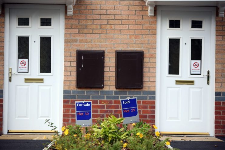 Taylor Wimpey remains on track to deliver a full-year operating profit of around £922m despite reporting an increase in cancellation rates. 