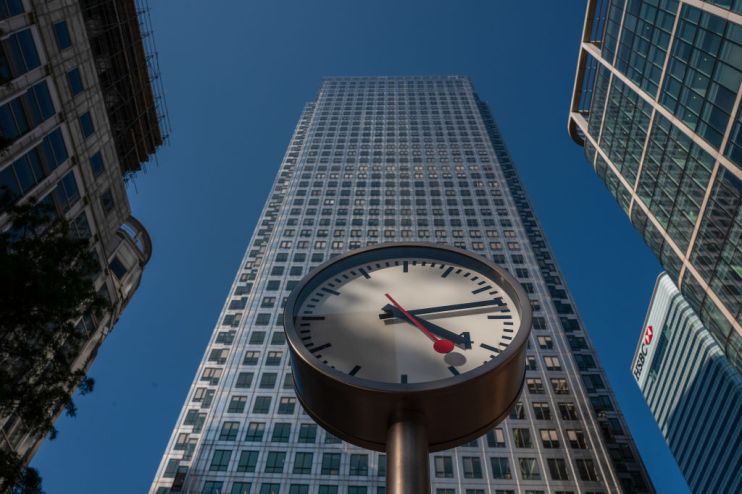 Londoners Venture Back to Work Despite Rise in Virus Infections