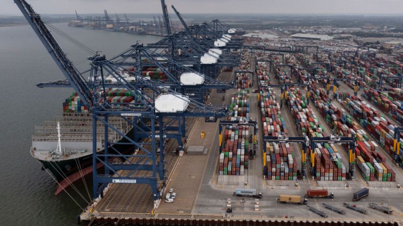 Workers at the port of Felixstowe have reached a deal and accepted an 8.5 per cent pay increase for 2023. 