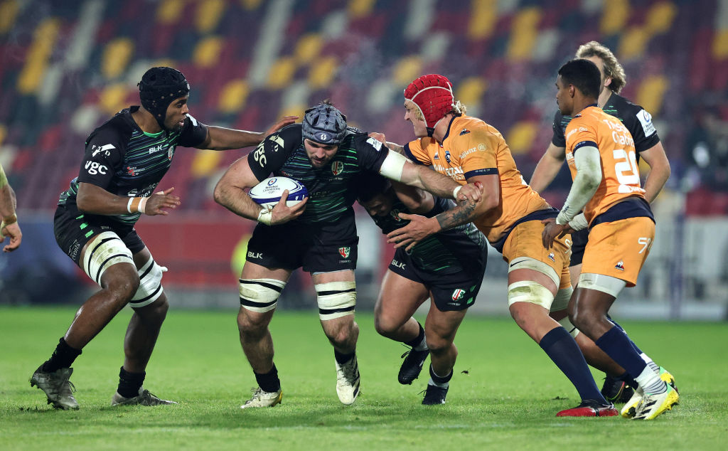 London Irish carry the ball into contact