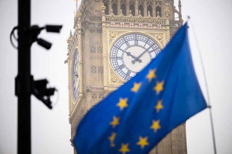 According to a new report from UK in a Changing Europe (UKICE), UK services trade has been more resilient than almost all other advanced economies.