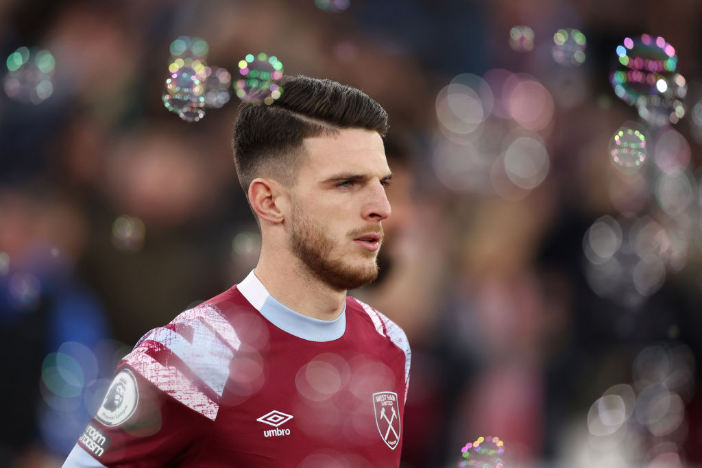 LONDON, ENGLAND - APRIL 26: Declan Rice of West Ham United looks on as they walk out of the tunnel prior to the Premier League match between West Ham United and Liverpool FC at London Stadium on April 26, 2023 in London, England. (Photo by Julian Finney/Getty Images)