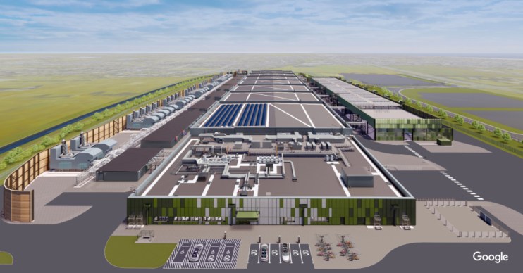 Google has announced plans to invest $1bn (£790m) to build a new UK data centre as it tries to gain a lead in the race for AI supremacy.