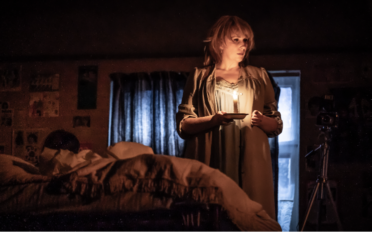 Catherine Tate stars in The Enfield Haunting (Photo: Marc Brenner)