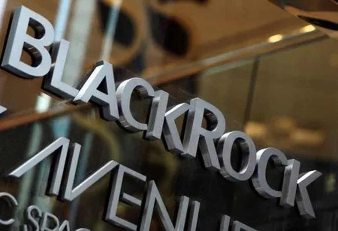 Four Blackrock trusts have entered an agreement with Saba Capital.