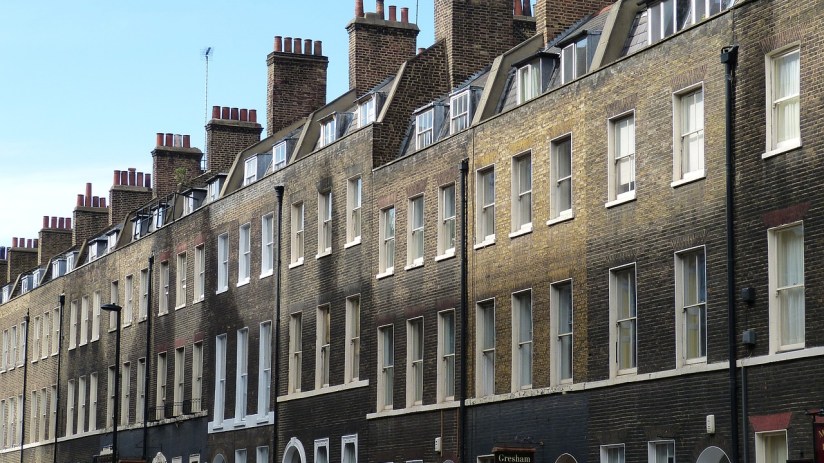 House sales continued to tick upwards in February,  as market confidence appears to be unshaken by lenders increasing their mortgage deals. 