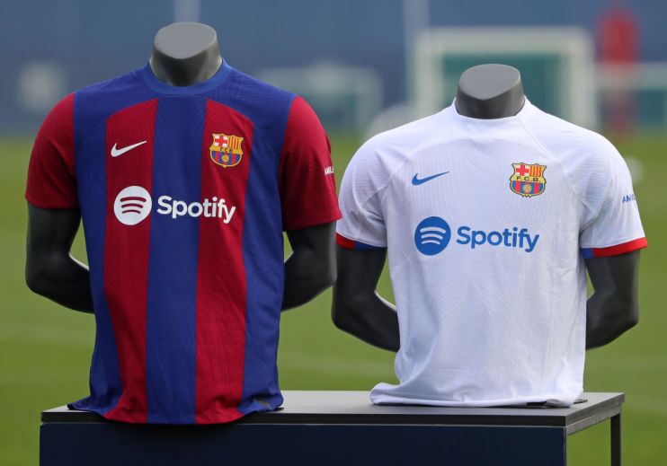 FC Barcelona Unveil New Signing Victor Roque