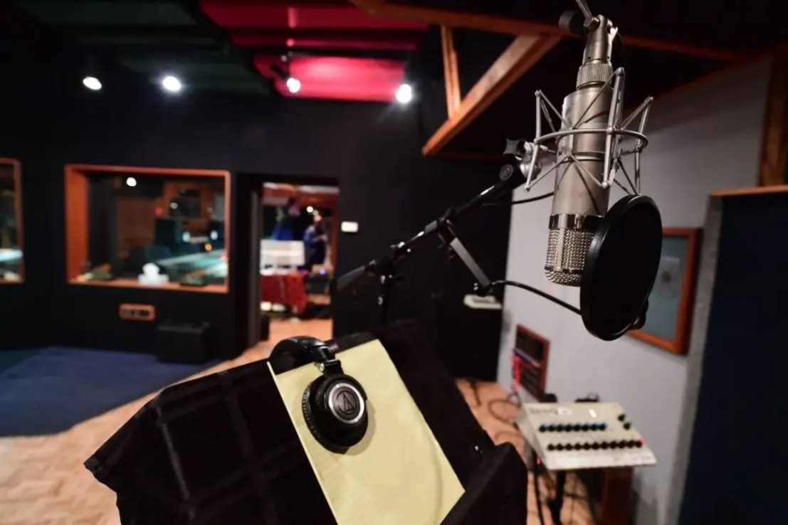 The music industry is becoming increasinly concerned about the rise of AI.