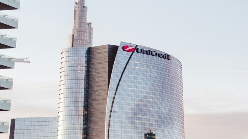 Gazprom unit ordered to drop Russian £387m claim against UniCredit