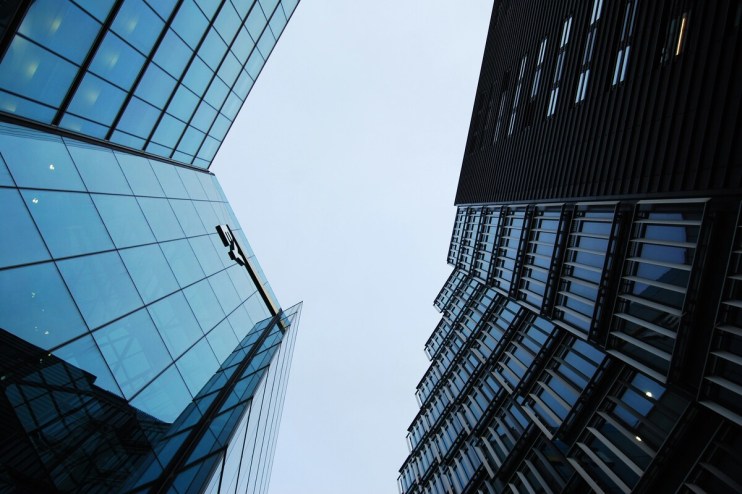 Partners are EY informed to expect a drop in their pay packet