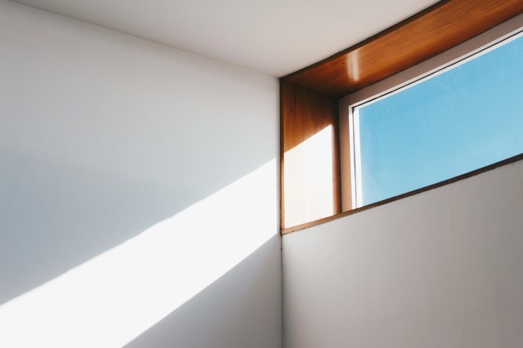 Everest, one Britain’s biggest double-glazing suppliers, has fallen into administration, leaving 350 jobs at risk.