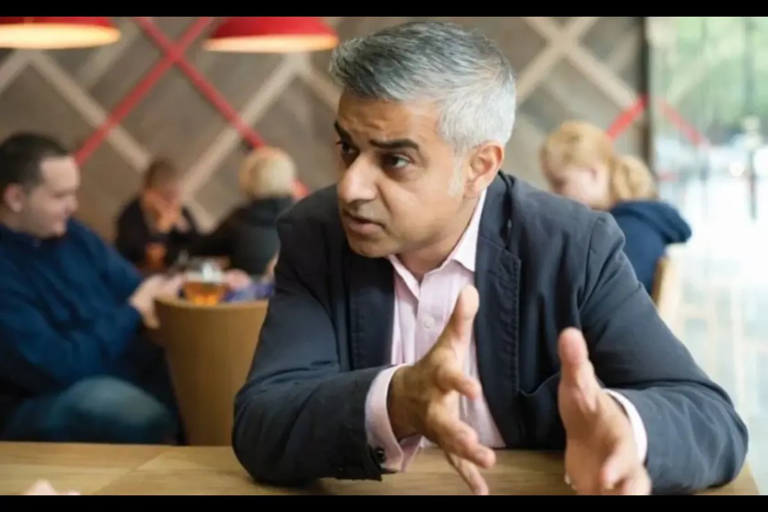 Sadiq Khan has confirmed he “remains opposed” to a third runway at Heathrow Airport, putting him on a collision course with Chancellor Rachel Reeves.